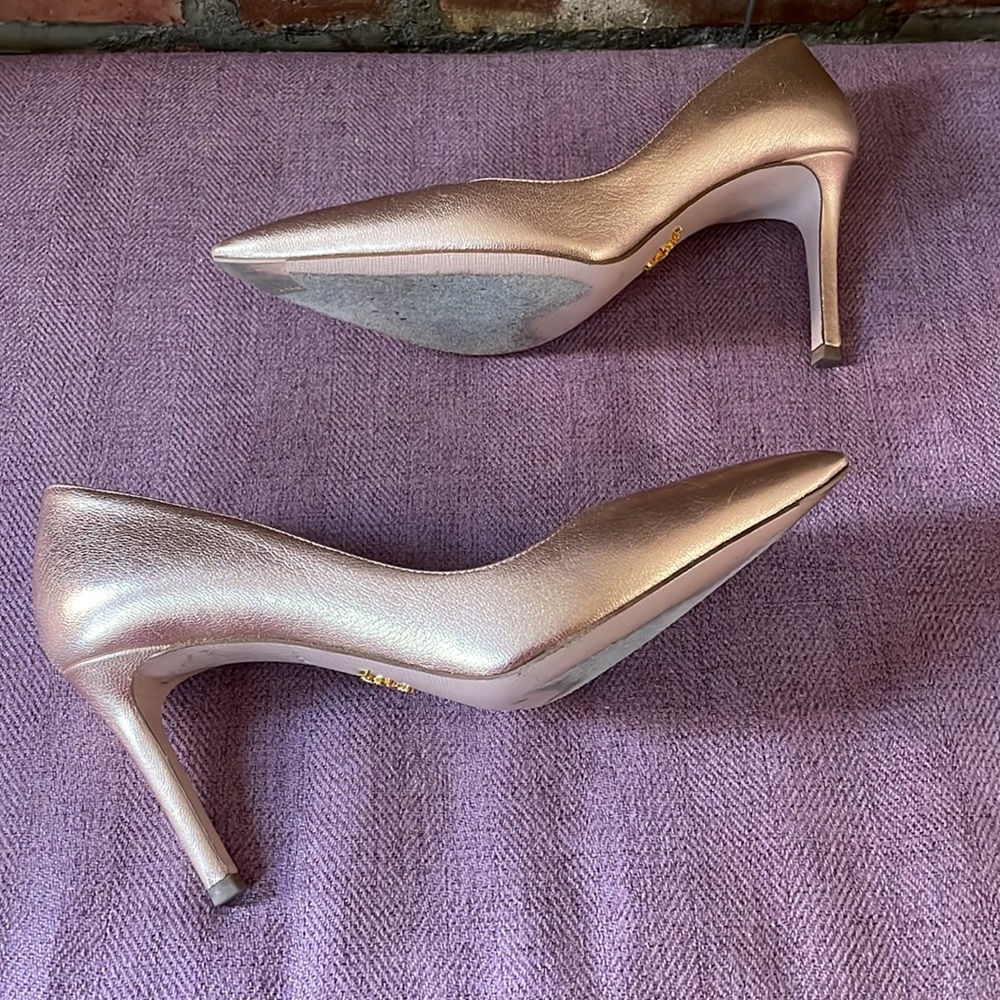 PRADa Rose Gold  shiny leather pumps heel  stiletto - Picture 10 of 10